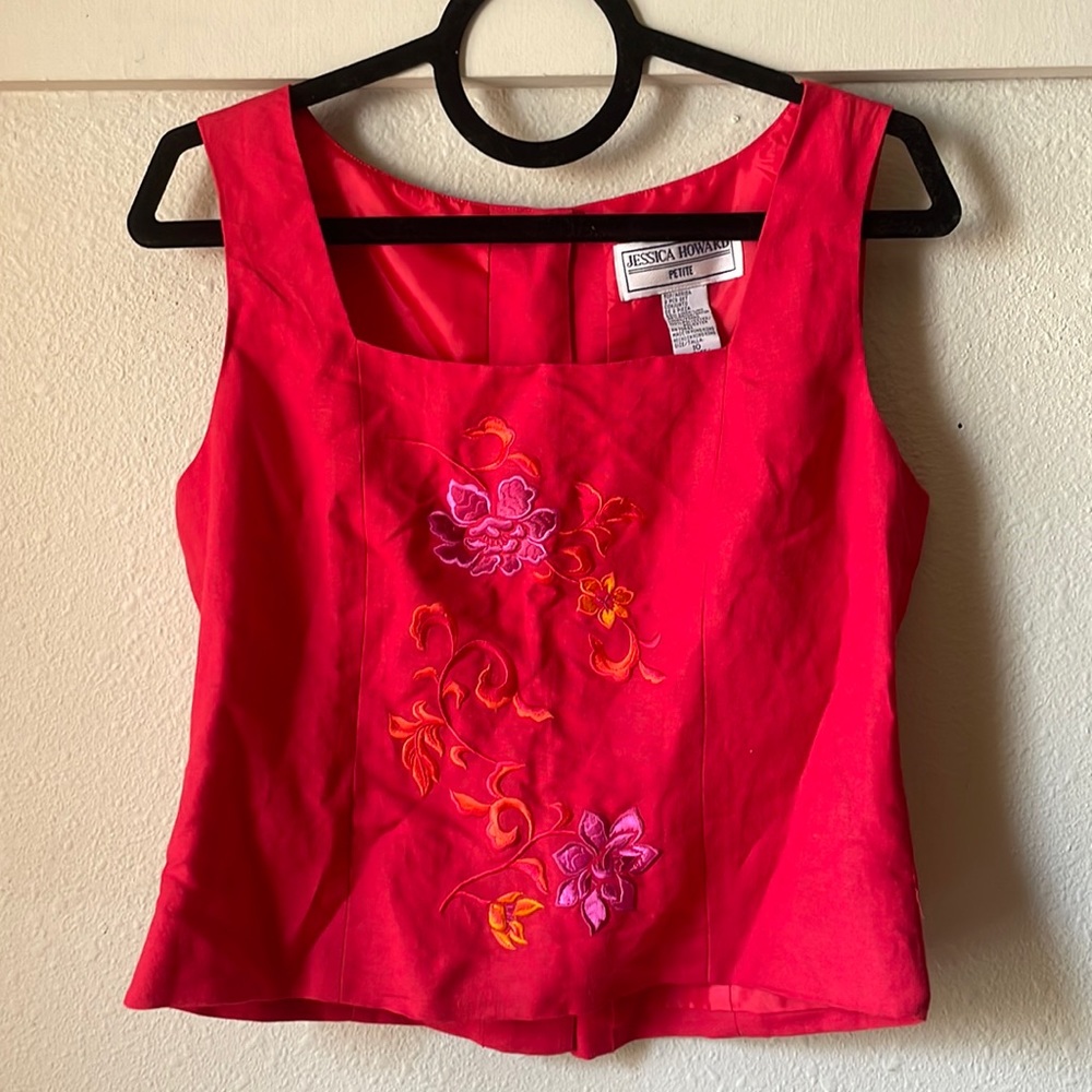 Vintage red sleeveless button back blazer blouse by Jessica Howard